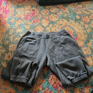 Gray ankle length jogger sweatpants size L
